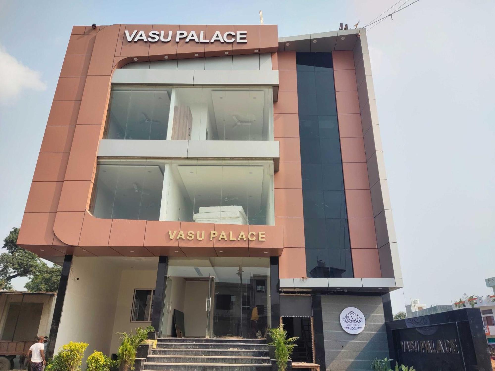 Hotel O Vasu Palace Ayodhya Экстерьер фото